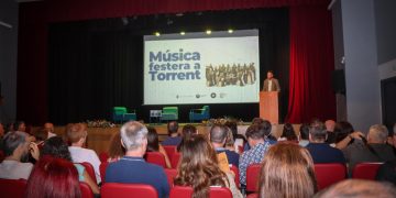 Torrent presenta las primeras grabaciones de ‘Música Festera a Torrent’