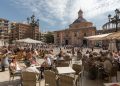 La Comunitat Valenciana lidera las previsiones de crecimiento turístico para el verano de 2026