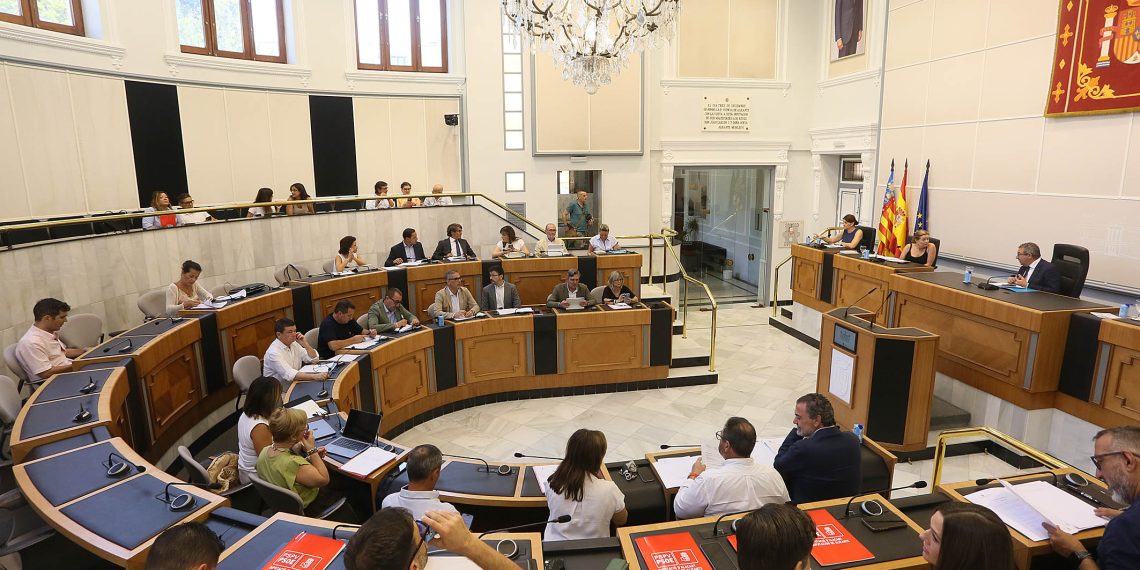 La Diputación de Alicante implantará el sistema GEOGIS en los municipios de menos de 5.000 habitantes