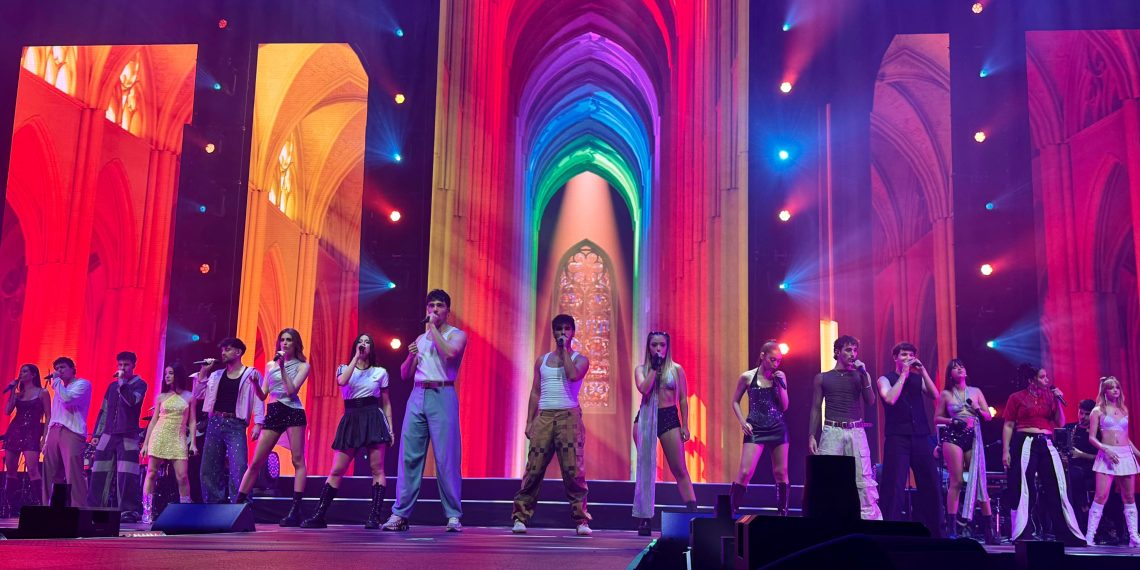 La gira de OT 2025 llena Roig Arena con un concierto de más de dos horas