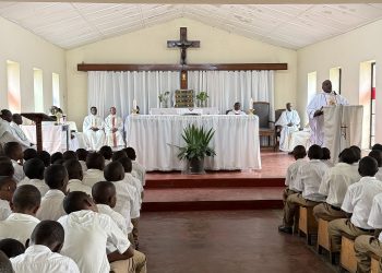 El Seminario menor de Nyundo, en Ruanda, solicita ayuda en Valencia para renovar sus instrumentos musicales