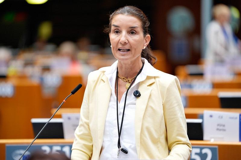 La Generalitat respalda la creación de empresas en 48 horas con la futura fórmula societaria europea