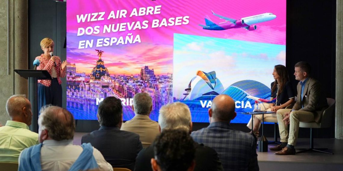 Marián Cano destaca que la nueva base de Wizz Air en Valencia potencia la conectividad internacional