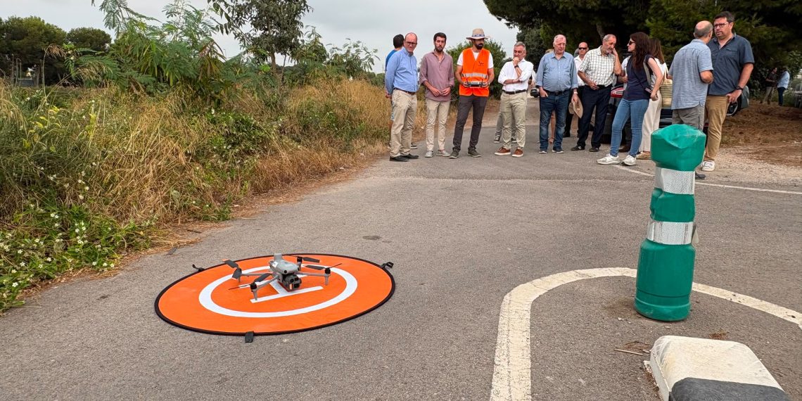 Barrachina apuesta por los drones para impulsar una agricultura más competitiva en la Comunitat Valenciana