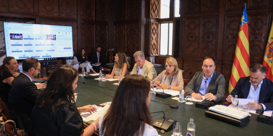 Pérez Llorca fija las líneas estratégicas de la acción europea valenciana