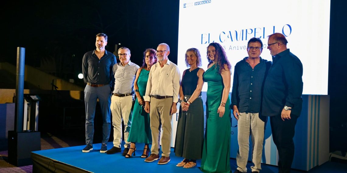 Rovira inaugura la exposición ‘El Gallo Rojo’ en el 125 aniversario de El Campello