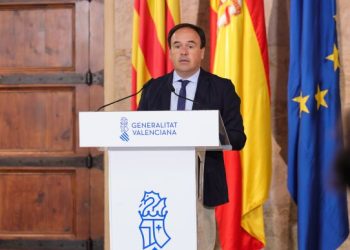 Pérez Llorca anuncia que la Generalitat activa una línea de ayudas para los vecinos afectados del incendio de La Vall d’Uxó