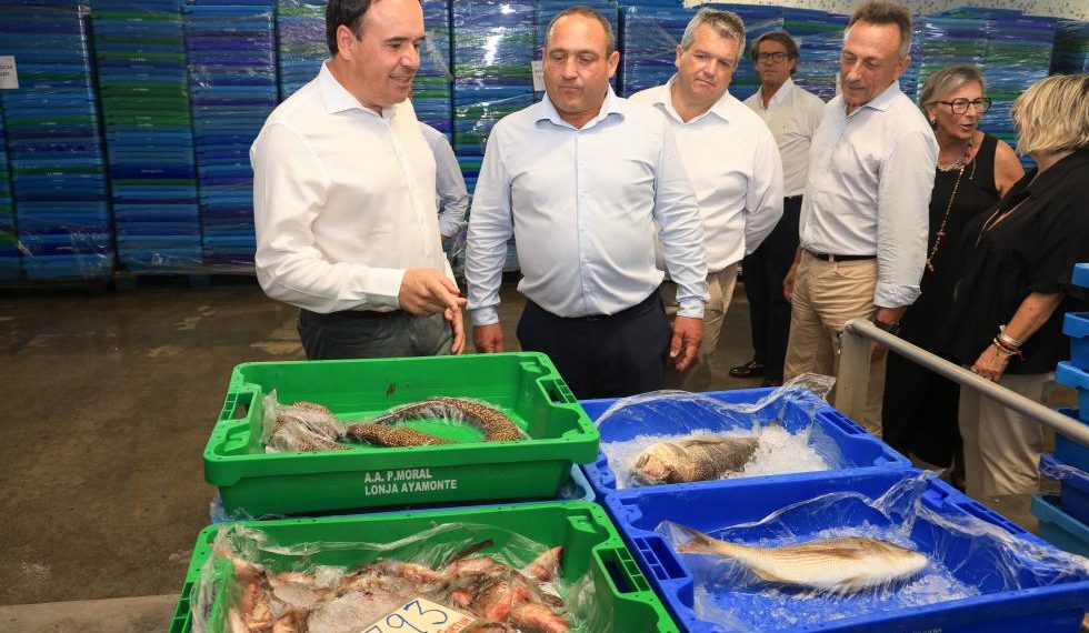 La Generalitat eleva casi un 40 % el presupuesto para el sector pesquero y refuerza las inversiones en Santa Pola