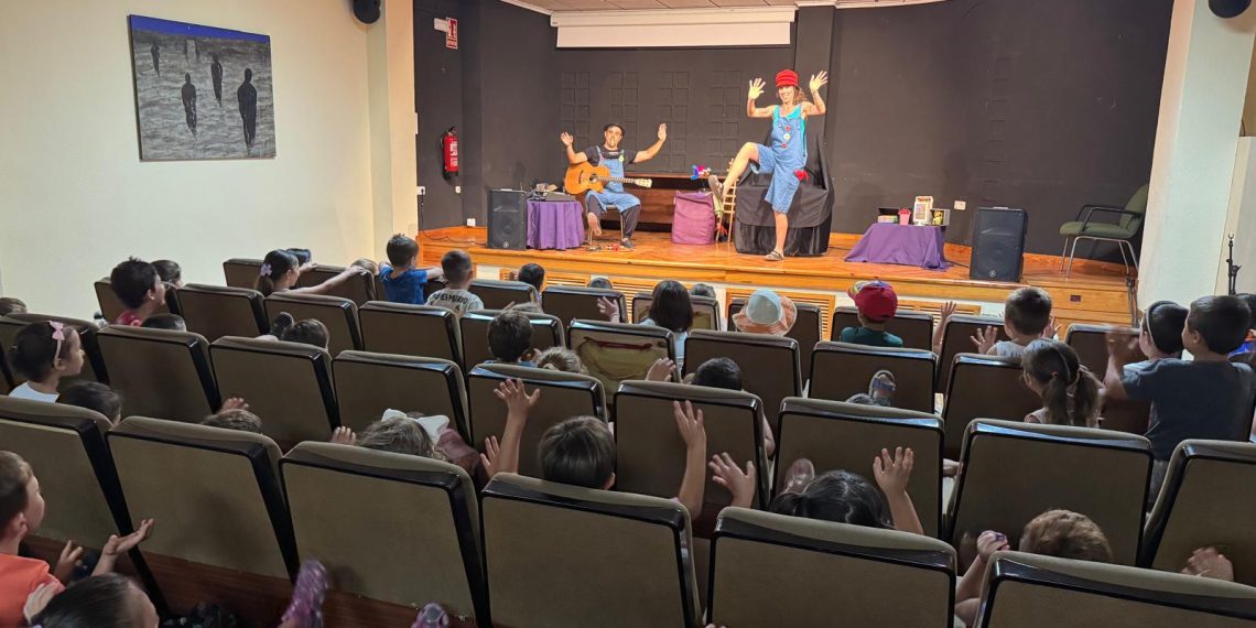 Los alumnos de la Escuela de Verano de Sueca aprenden sostenibilidad a través de actividades educativas
