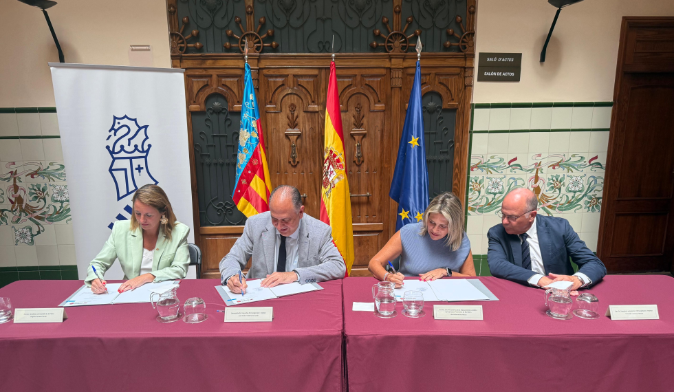 Los bomberos podrán actuar sin fronteras administrativas en toda la Comunidad Valenciana