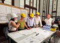Marián Cano destaca los avances en la reforma de Correos de Castellón tras concluir la demolición interior