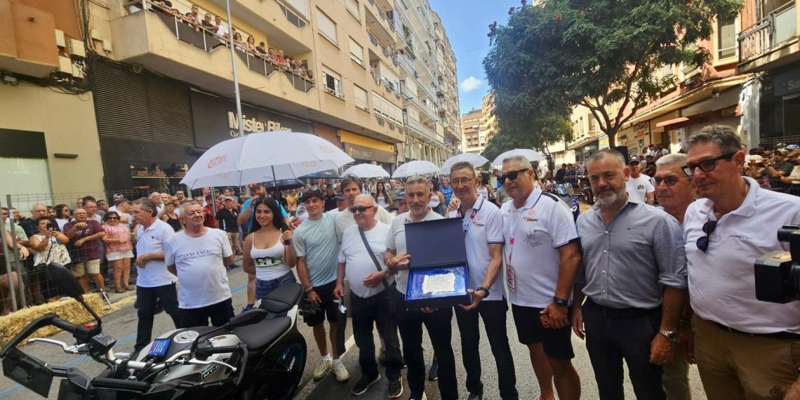 La Generalitat respalda el histórico Trofeu de Velocitat de Xàtiva y homenajea a ‘Aspar’