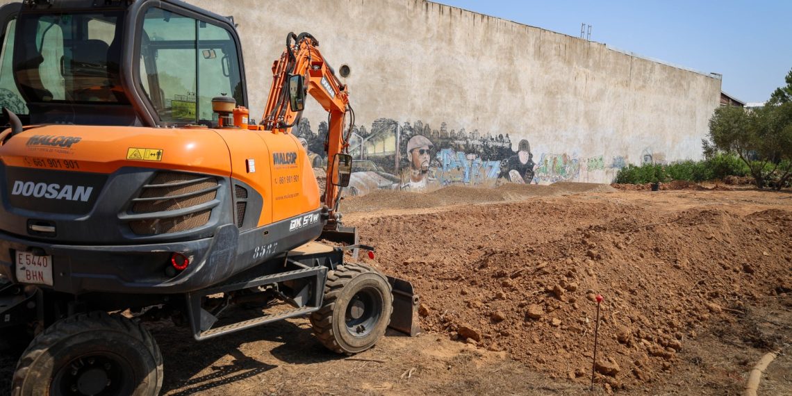 Torrent inicia las obras del Pump Track del Mas del Jutge con los primeros movimientos de tierra