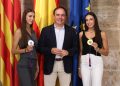 Pérez Llorca felicita a las valencianas Marina Cortelles y Lucía Muñoz por su oro mundial