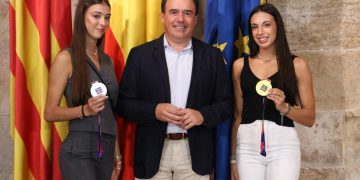 Pérez Llorca felicita a las valencianas Marina Cortelles y Lucía Muñoz por su oro mundial
