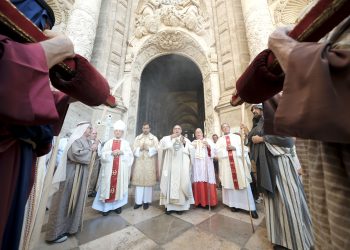 El arzobispo de Valencia celebra la Asunción: “María siempre había sido un sí a Dios”