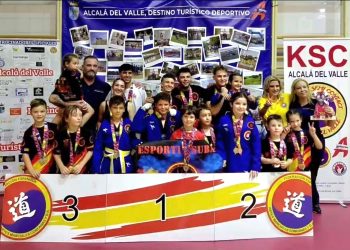 Club Esportiu Subak conquista un oro y una plata en el Campeonato de España