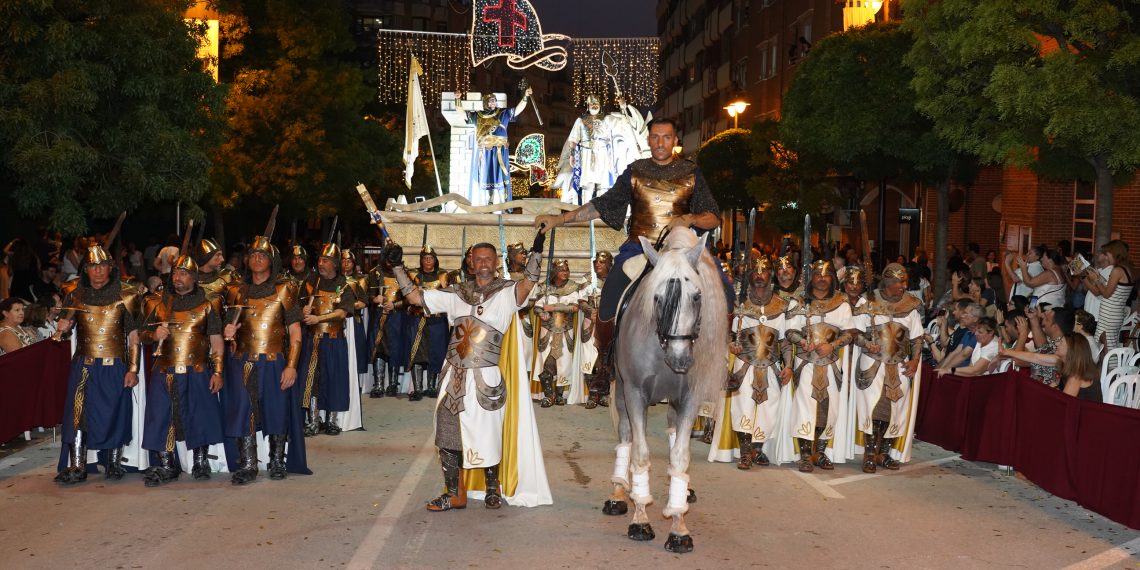 À Punt retransmite en directo los Moros i Cristians d’Ontinyent este viernes