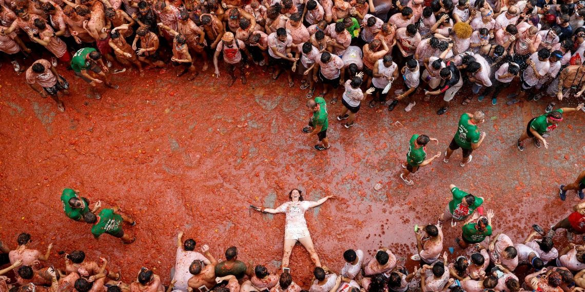 À Punt llevará en directo la Tomatina de Buñol con un amplio despliegue técnico