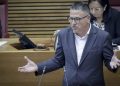 González de Zárate: “Puente se ríe de los valencianos al presentar como solución trenes viejos para unas Cercanías abandonadas”