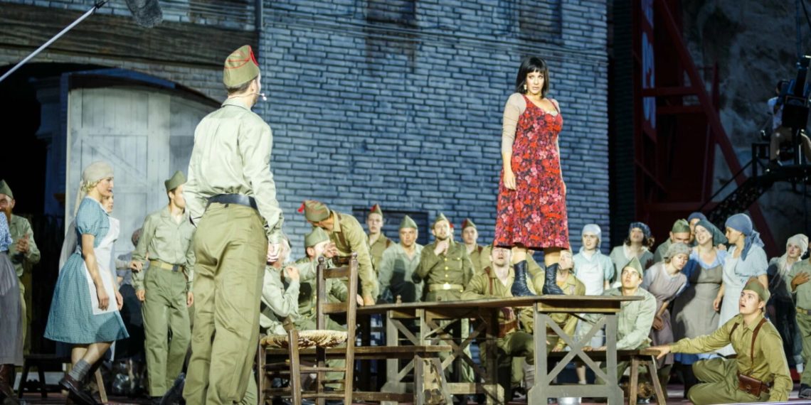 La Carmen llega a los cines de Valencia con una versión ambientada en el Hollywood de los años 50