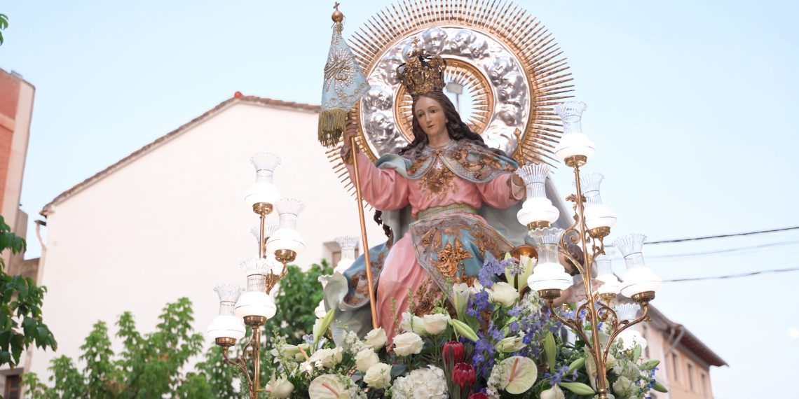 ‘Terra de festes’ recorre las fiestas patronales de Torre d’en Doménec, l’Énova y Almoradí