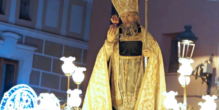Bocairent celebra este viernes la festividad de San Agustín con la tradicional “dansà”, ofrenda y procesión