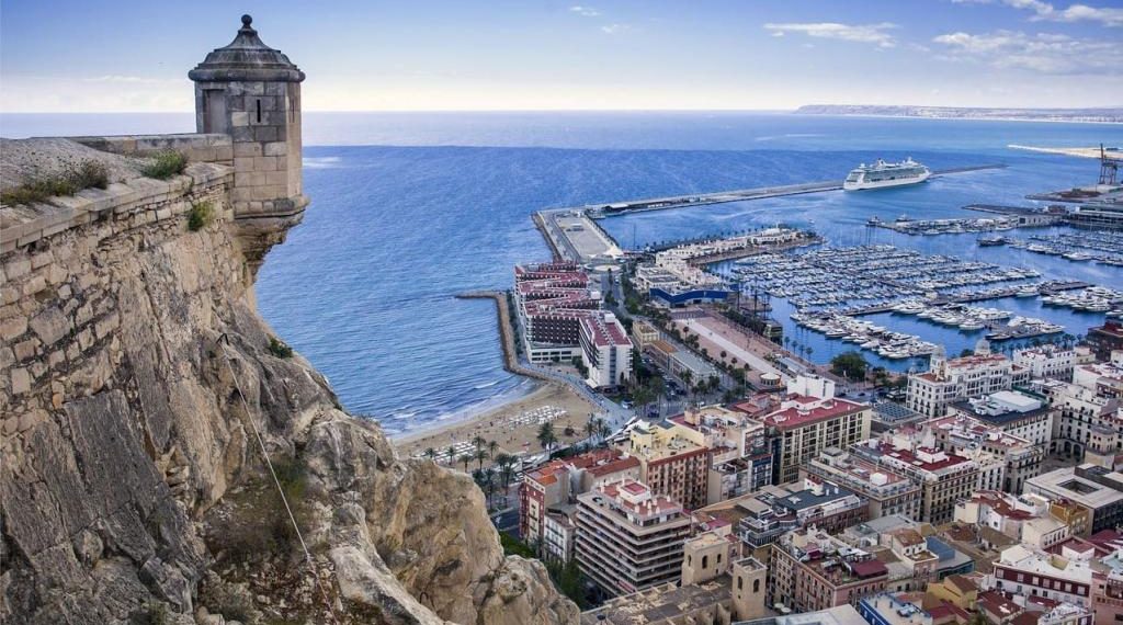 Alicante aprueba inicialmente el Plan General Estructural y activa su tramitación autonómica