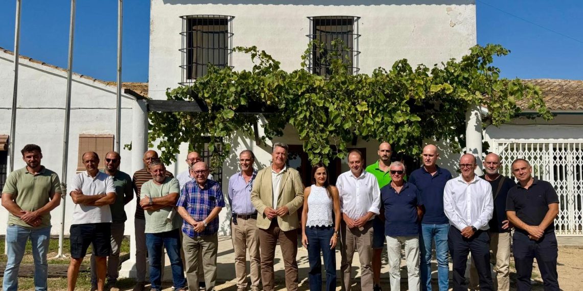 La Generalitat adelanta al 16 de septiembre la quema de la paja de arroz