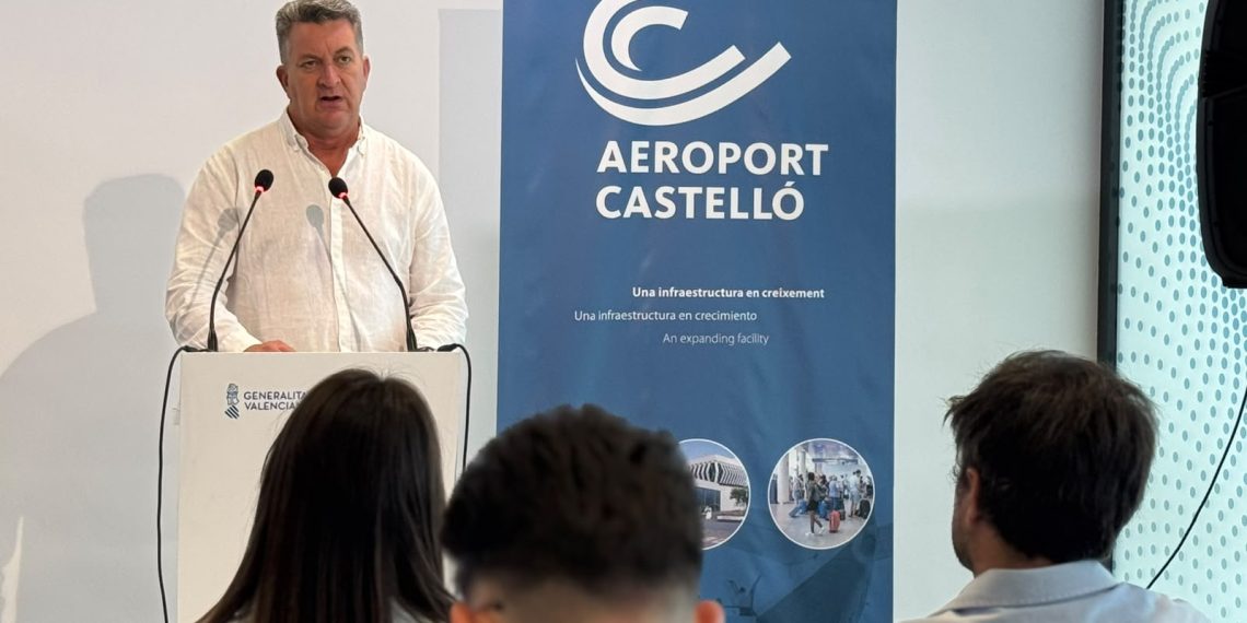 El aeropuerto de Castellón supera por primera vez los 50.000 pasajeros en un mes
