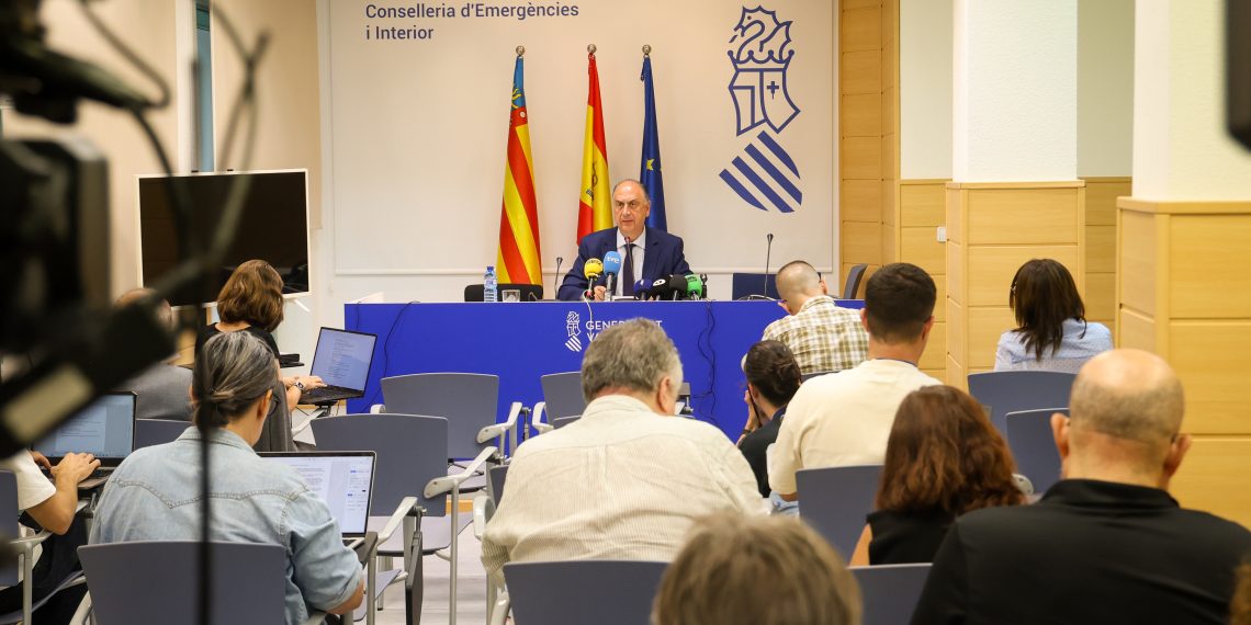 Emergencias gestiona 774 incidentes tras las lluvias torrenciales en Valencia