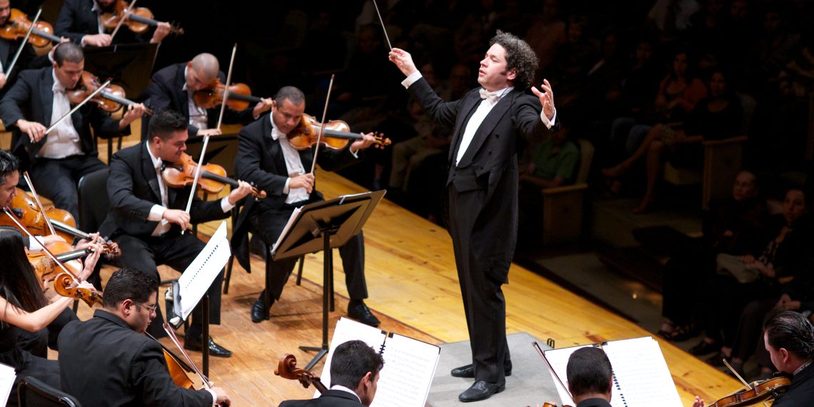 Dudamel y Pacho Flores protagonizarán el gran concierto del 40 aniversario del Palau de la Música