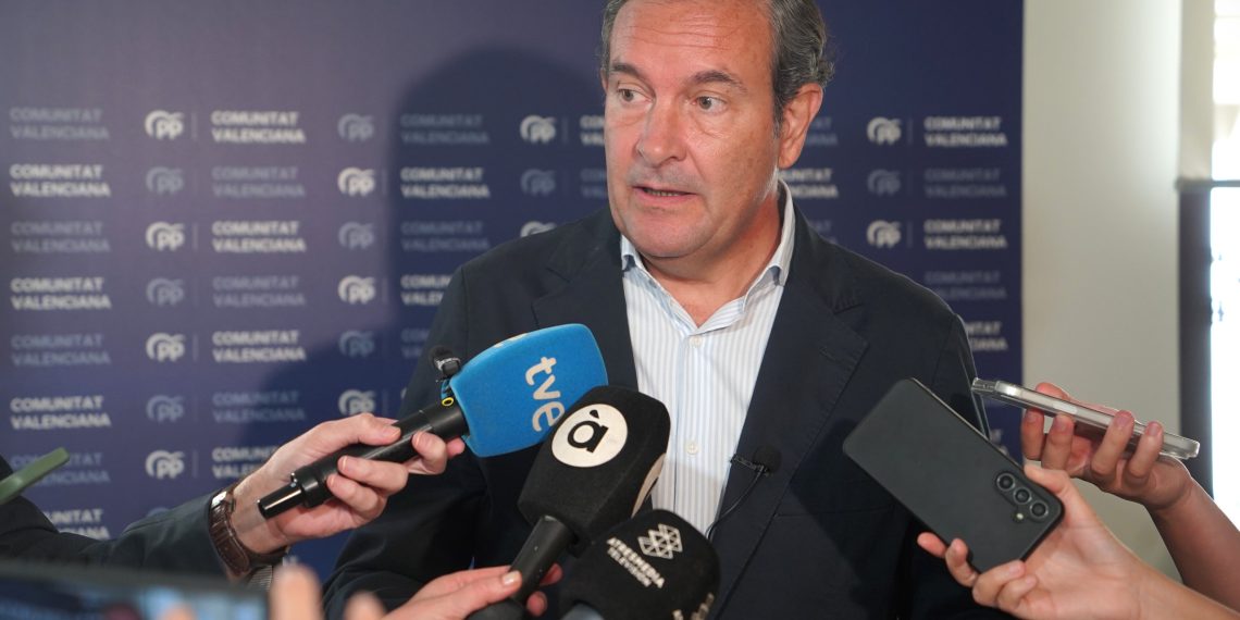 Nando Pastor: “En el peor momento de la pandemia, Ábalos hacía negocio con las mascarillas y Puig daba 80.000 euros a dedo a UGT”