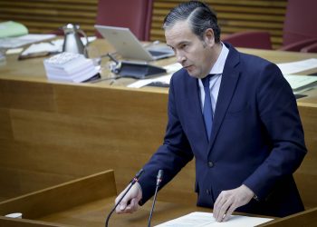 Nando Pastor: “Compromís prefiere arrastrarse ante Sánchez y ante Cataluña en lugar de reclamar la financiación que los valencianos necesitan”
