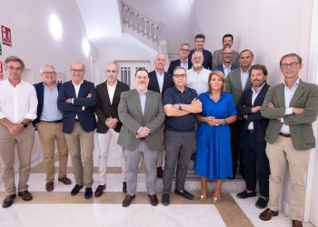 Camarero reclama colaboración con las empresas para aumentar la vivienda asequible