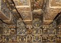 Valencia impulsa la rehabilitación del espectacular artesonado de la Sala Dorada de la Lonja de la Seda