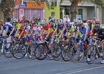 Alicante reúne a 200 jóvenes en el Trofeo Diputación de Ciclismo