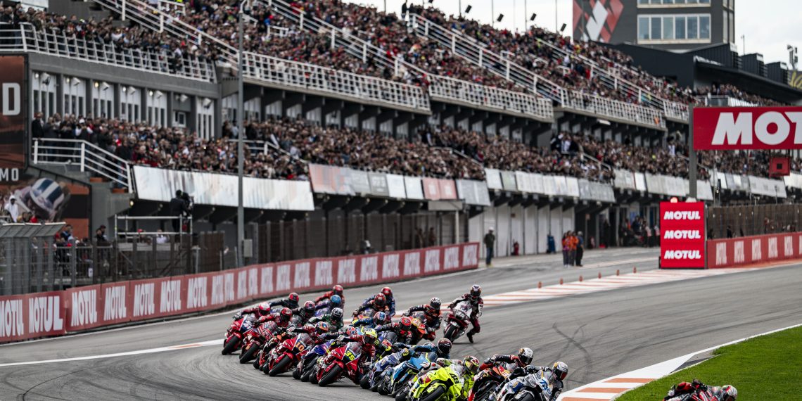 Pérez Llorca: “Seguir albergando la última prueba de MotoGP en 2027 es un claro reconocimiento a cómo se organizan los eventos deportivos en la Comunitat Valenciana”