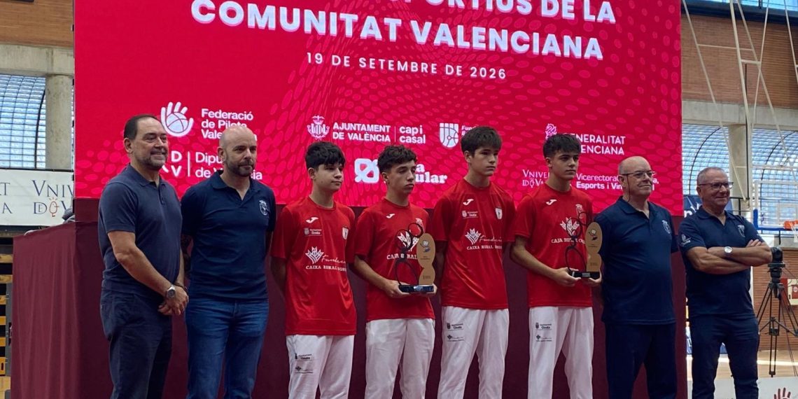 La Generalitat entrega los trofeos de pilota dels Jocs Esportius de la Comunitat Valenciana
