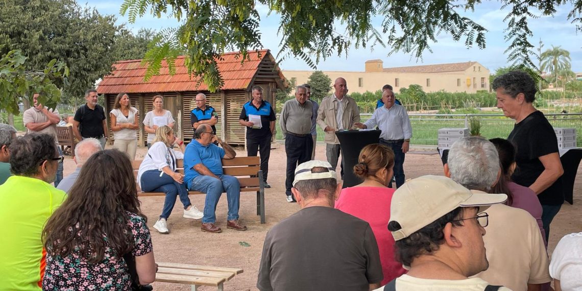 El Consell Agrari de Valencia recibe a los nuevos usuarios de los huertos urbanos de Sociópolis