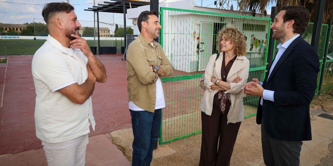 Torrent aprueba una subvención de 240.000 euros para reforzar la atención a menores, familias vulnerables y personas sin hogar tras la DANA
