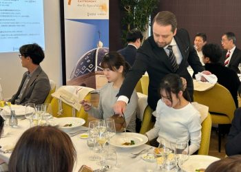 Ivace+i Internacional promociona los productos agroalimentarios valencianos en Japón con una experiencia gastronómica