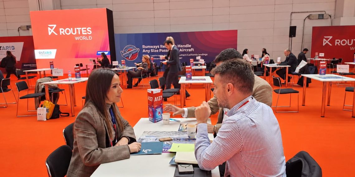 El aeropuerto de Castellón busca nuevas rutas aéreas en el foro internacional World Routes 2026