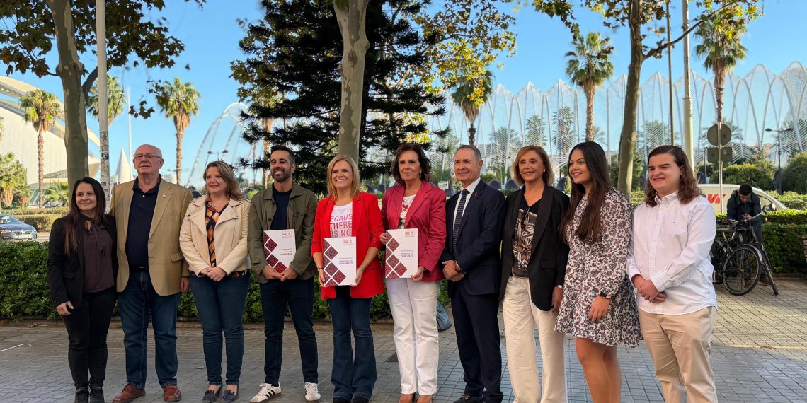 Pilar Bernabé encabeza del PSOE por la provincia de Valencia