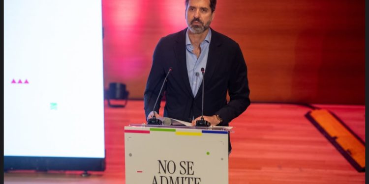 La Generalitat refuerza su colaboración con el sector de la publicidad de Alicante y reconoce su talento creativo