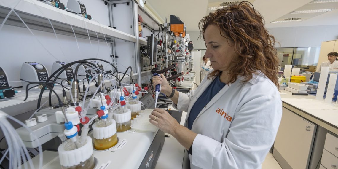 AINIA investiga la relación entre alimentación, microbiota intestinal y salud mental
