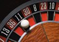 El día en que la ruleta cayó 26 veces en negro: por qué la rueda no tiene memoria