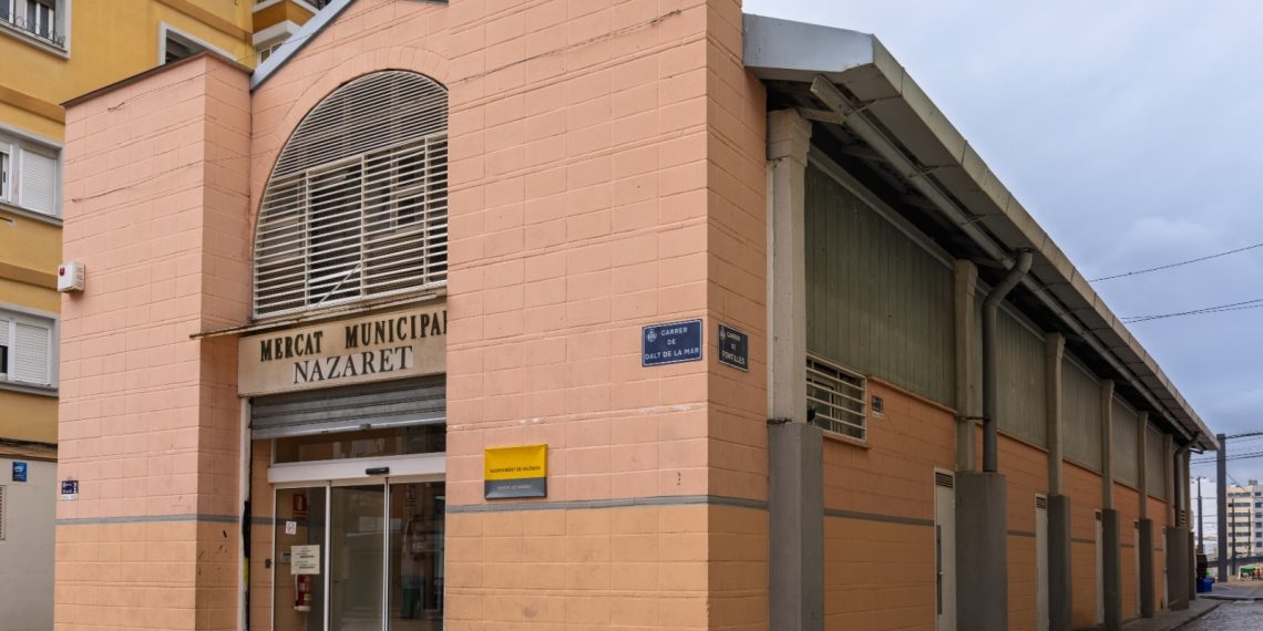 Valencia encarga el proyecto para renovar la cubierta y las instalaciones del Mercado de Nazaret