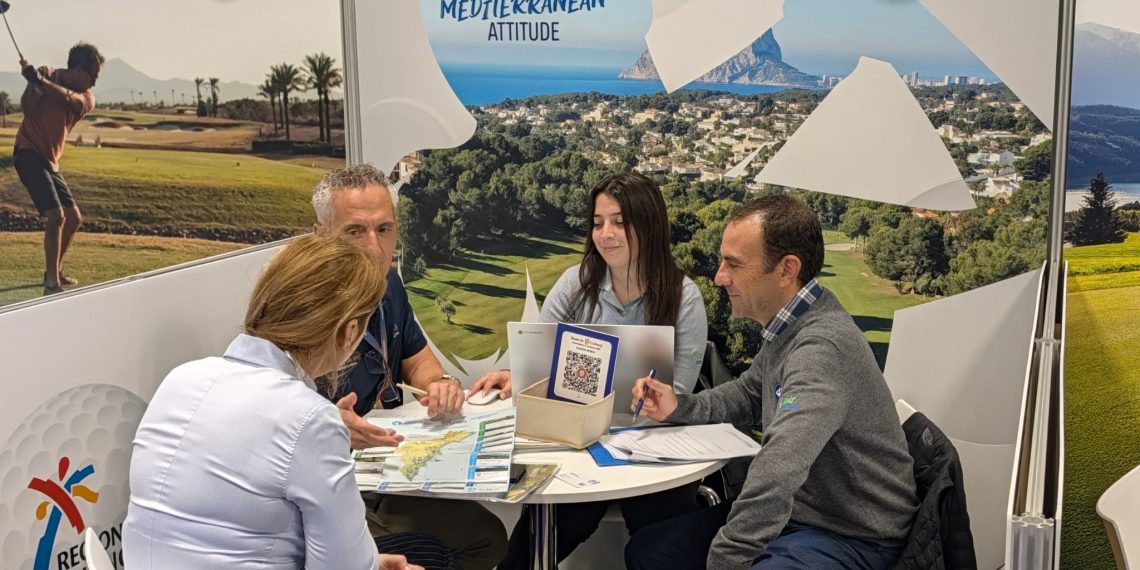 La Comunitat Valenciana promociona su oferta de turismo de golf en una feria internacional en Cannes