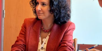 Elena Albalat reivindica la puesta en marcha del CEIP Rosario Pérez tras una inversión de 6,2 millones